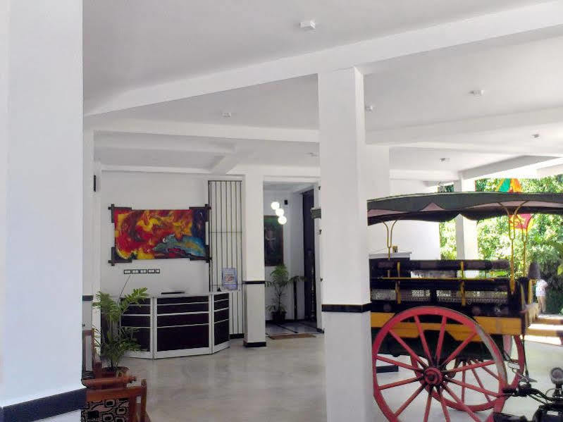 Eagle'S Residence Kandy Exterior photo